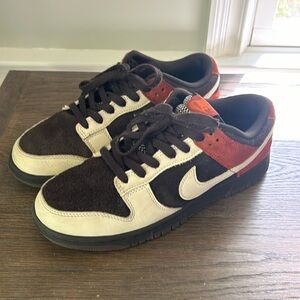 Nike Dunk Low Men’s Size 9 Velvet Brown/Sandrift good condition